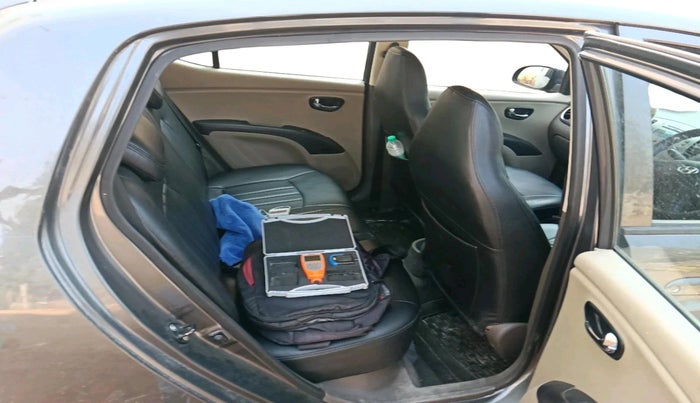 2012 Hyundai i10 SPORTZ 1.2, Petrol, Manual, 66,245 km, interior