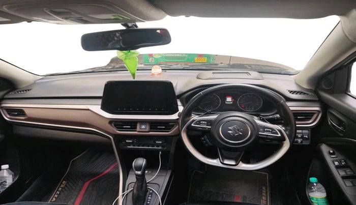 2022 Maruti BREZZA ZXI + AT SMART HYBRID, Petrol, Automatic, 35,647 km, interior