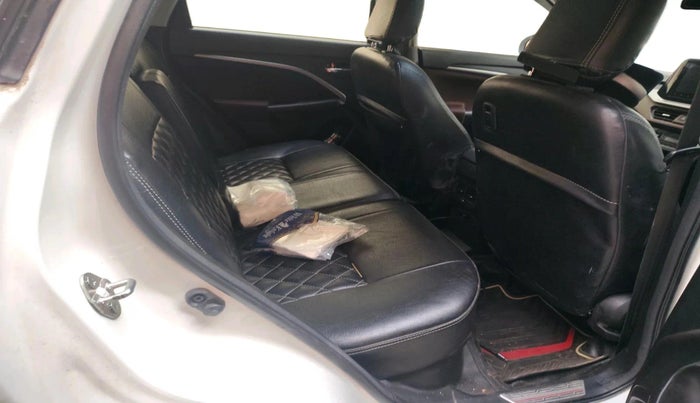 2022 Maruti BREZZA ZXI + AT SMART HYBRID, Petrol, Automatic, 35,647 km, interior