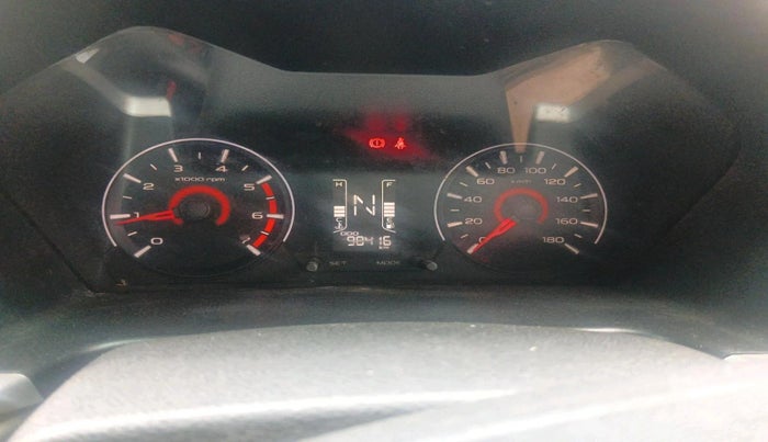 2016 Mahindra Kuv100 K6 PLUS 6 STR, Petrol, Manual, 98,416 km, interior