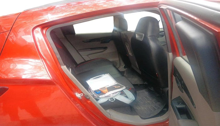 2016 Mahindra Kuv100 K6 PLUS 6 STR, Petrol, Manual, 98,416 km, interior