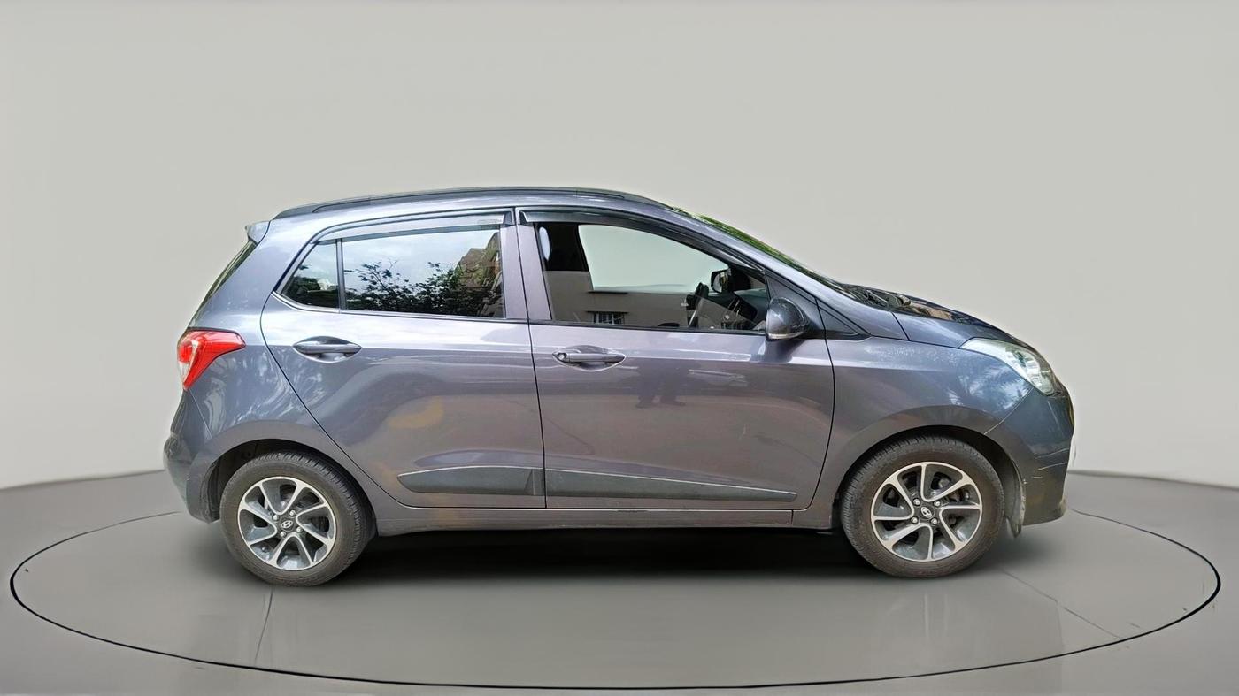 2017 Hyundai Grand i10 SPORTZ (O) AT 1.2 KAPPA VTVT, Petrol, Automatic, 45,789 km, exterior