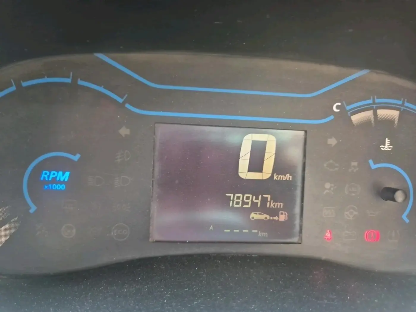 2022 Renault Kwid CLIMBER 1.0 (O), Petrol, Manual, 78,947 km, interior
