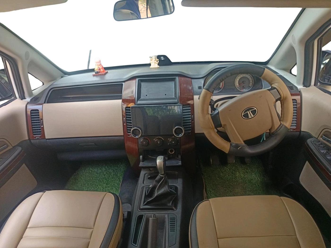 2012 Tata Aria PURE 4X2, Diesel, Manual, 99,135 km, interior