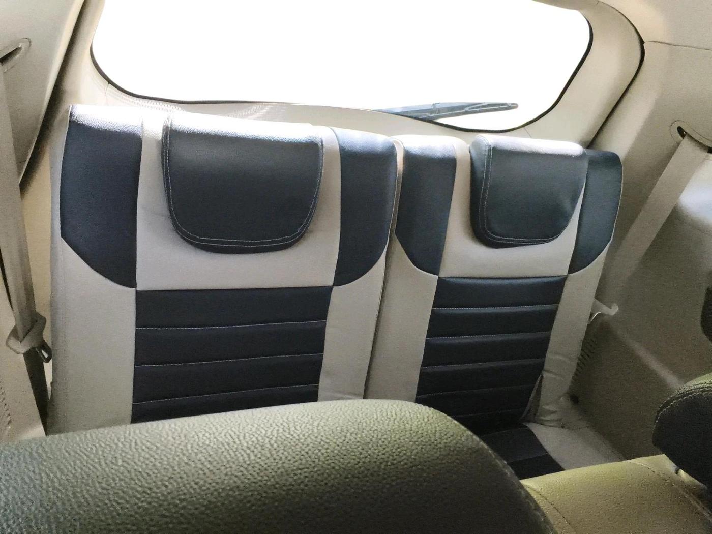 2017 Mahindra XUV500 W6, Diesel, Manual, 98,338 km, interior