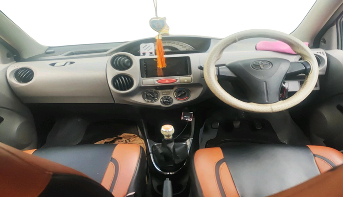 2011 Toyota Etios GD SP, Diesel, Manual, 96,149 km, interior