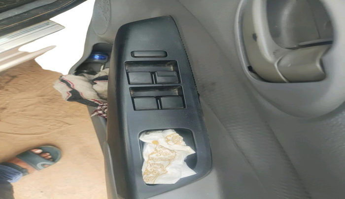 2011 Toyota Etios GD SP, Diesel, Manual, 96,149 km, interior