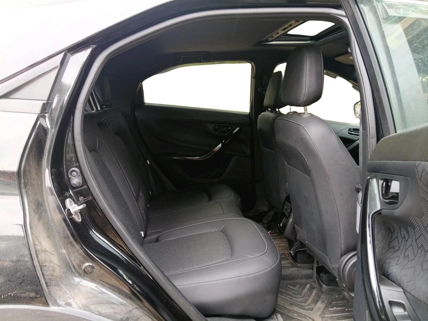 2023 Tata NEXON XZA PLUS LUX SUNROOF DARK PETROL, Petrol, Automatic, 25,249 km, interior