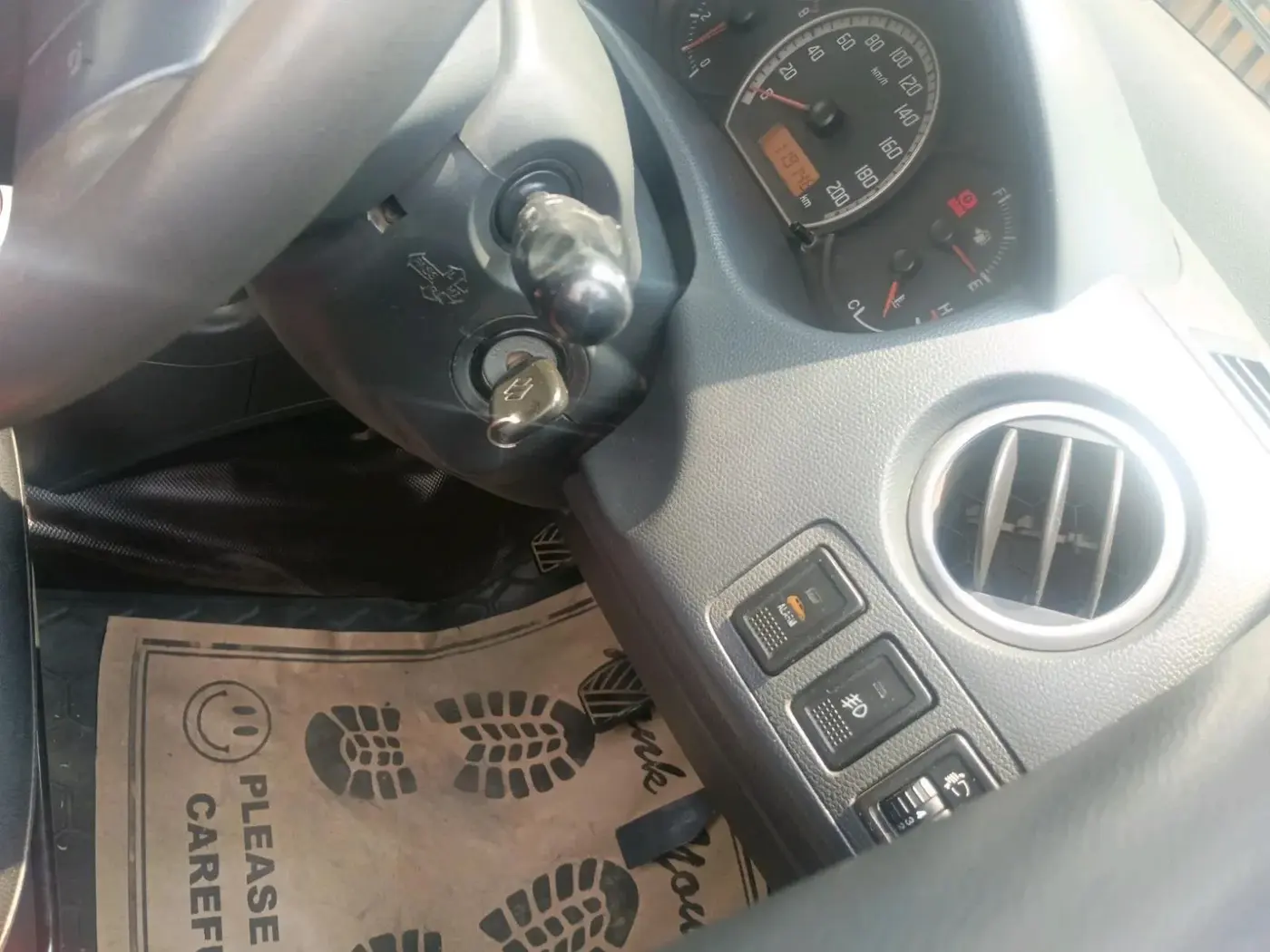 2007 Maruti Swift VXI 1.3, Petrol, Manual, 1,19,146 km, interior