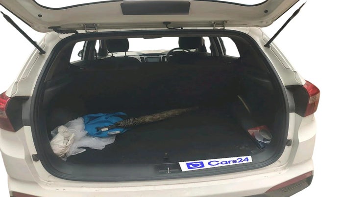 2017 Hyundai Creta SX PLUS 1.6 PETROL, Petrol, Manual, 51,434 km, exterior