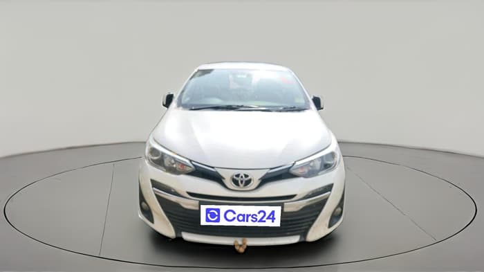 2018 Toyota YARIS VX MT, Petrol, Manual, 1,17,768 km, exterior