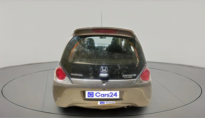 2013 Honda Brio V MT, Petrol, Manual, 1,37,017 km, exterior