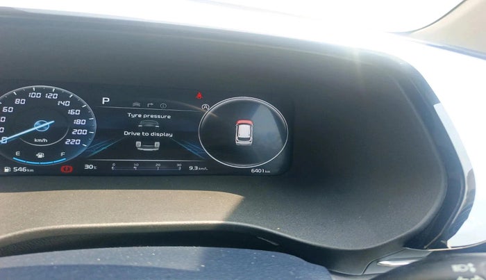 2024 KIA CARENS  LUXURY (O)1.5 TURBO DCT 7 STR, Petrol, Automatic, 6,401 km, interior