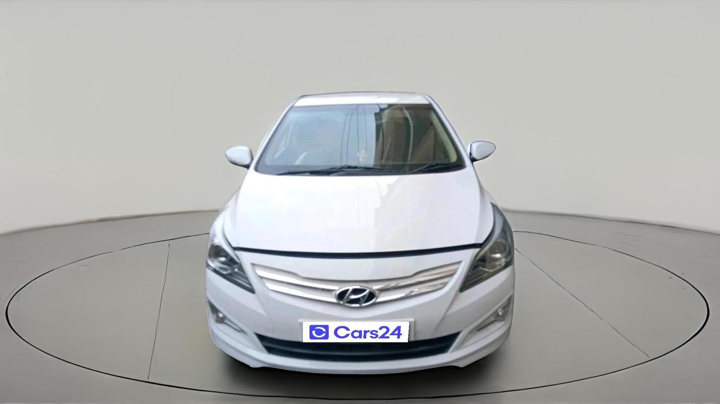 2015 Hyundai Verna FLUIDIC 1.6 CRDI SX 4S, Diesel, Manual, 69,751 km, exterior