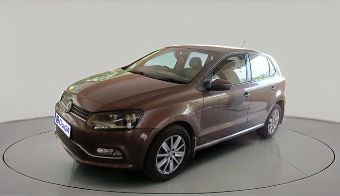 2016 Volkswagen Polo HIGHLINE1.5L, Diesel, Manual, 1,56,394 km, exterior