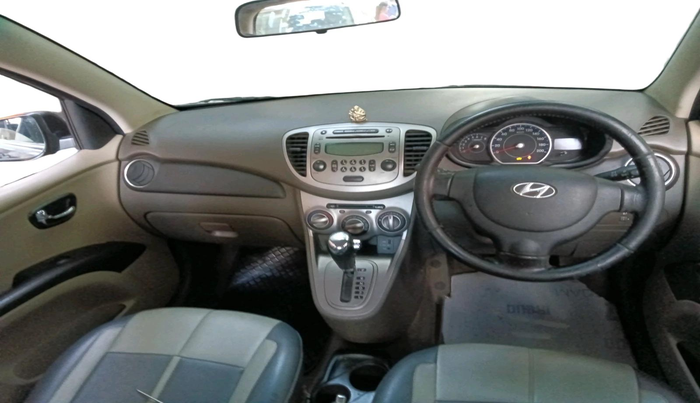 2012 Hyundai i10 SPORTZ 1.2 AT, Petrol, Automatic, 26,438 km, interior