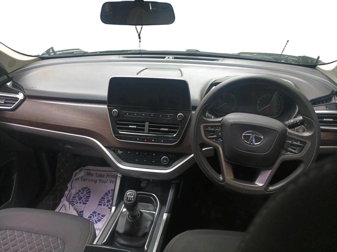 2021 Tata Harrier XT PLUS 2.0L KRYOTEC, Diesel, Manual, 49,064 km, interior