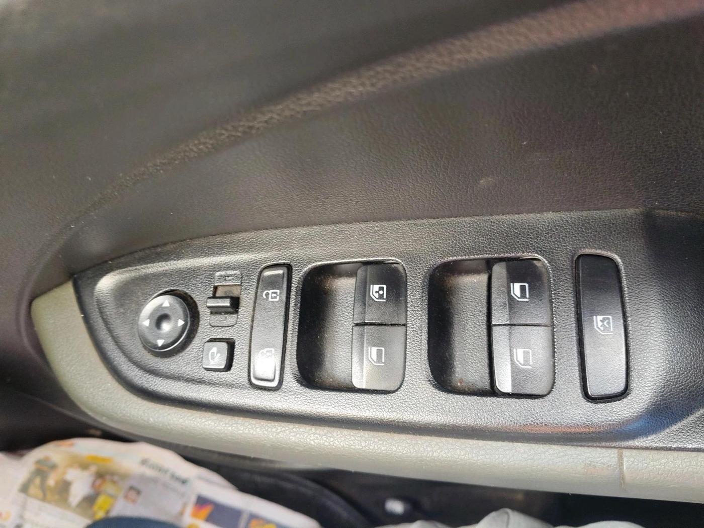 2019 Hyundai VENUE SX PLUS 1.0 TURBO DCT, Petrol, Automatic, 1,10,264 km, interior