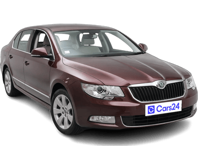 2013 Skoda Superb - Sedan - Petrol - Automatic - ₹5.80 lakh