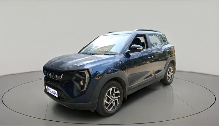 2025 Mahindra XUV 3XO AX5 1.2 L TCMPFi, Petrol, Manual, 1,782 km, exterior