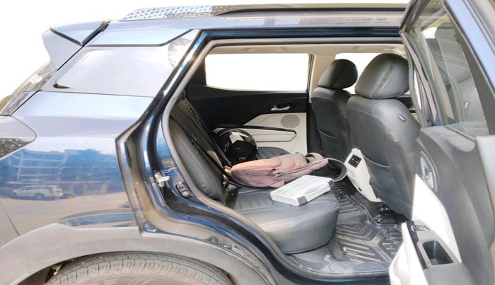 2025 Mahindra XUV 3XO AX5 1.2 L TCMPFi, Petrol, Manual, 1,782 km, interior