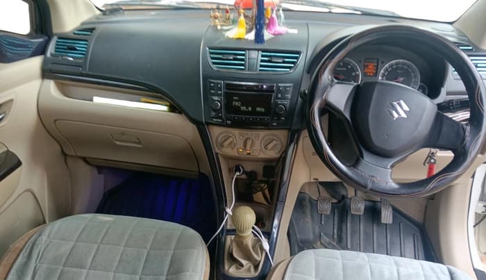 2014 Maruti Ertiga VDI, Diesel, Manual, 2,04,603 km, interior