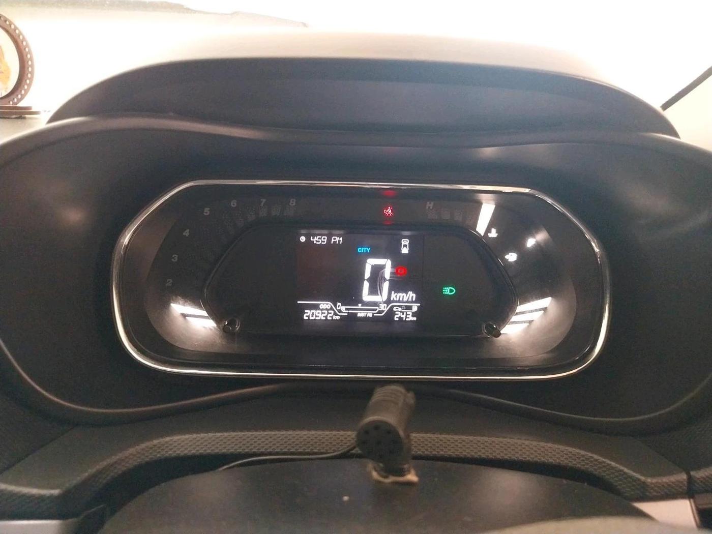 2022 Tata NEXON XE PETROL, Petrol, Manual, 20,922 km, interior