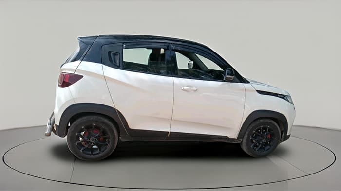 2018 Mahindra KUV 100 NXT K8 D 6 STR, Diesel, Manual, 85,454 km, exterior