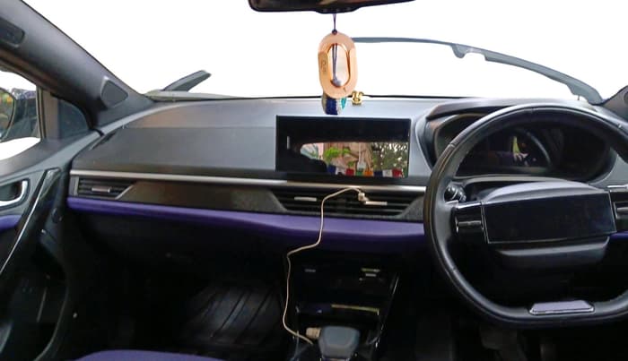 2023 Tata NEXON FEARLESS PURPLE + SUNROOF AMT DUAL TONE 1.5 DIESEL, Diesel, Automatic, 12,602 km, interior