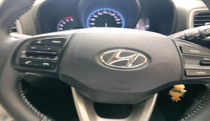 2019 Hyundai VENUE SX 1.0 TURBO, Petrol, Manual, 20,398 km, interior
