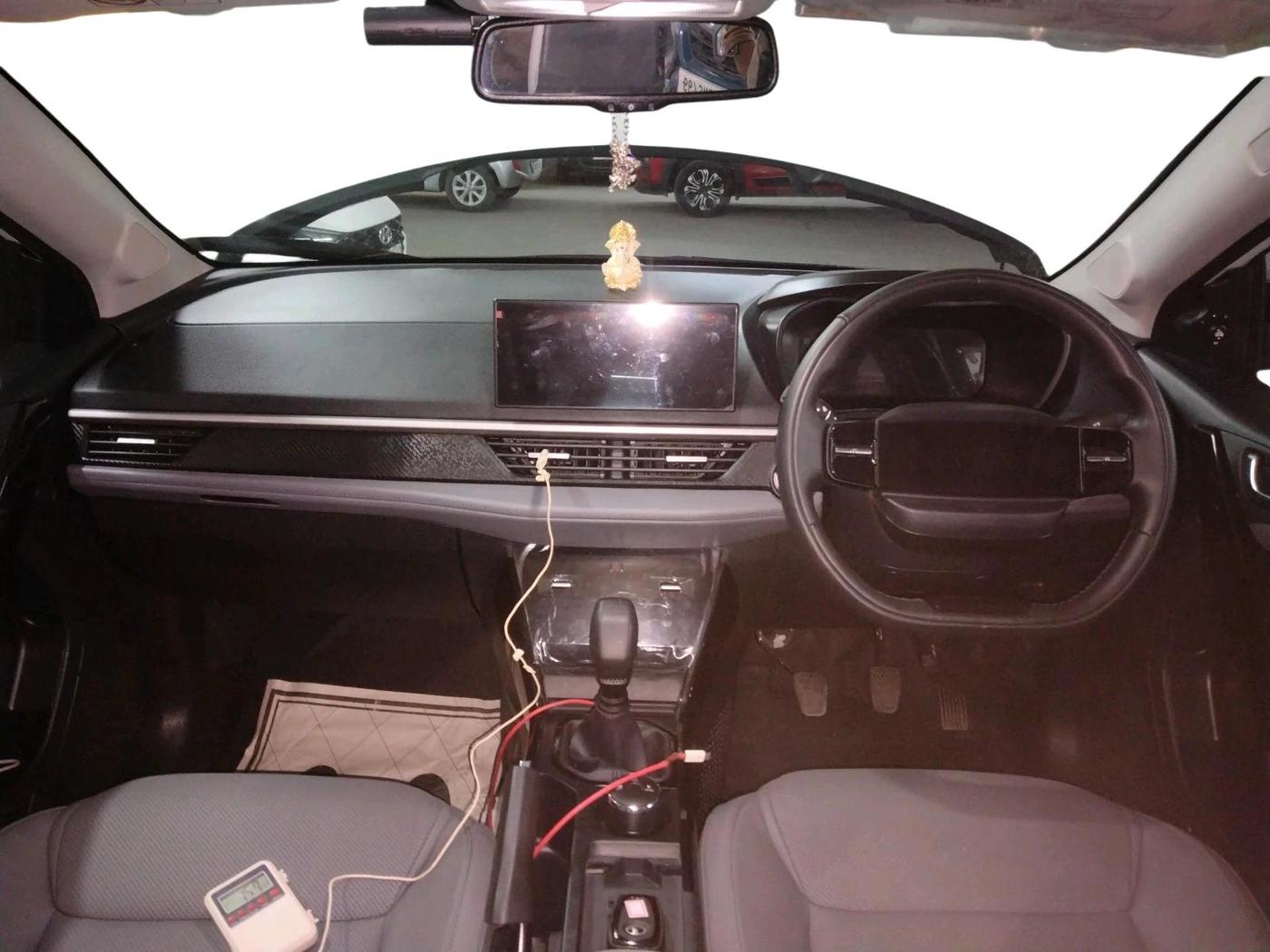 2025 Tata NEXON Fearless Plus (PS) 1.2 Petrol 6MT Dual Tone, Petrol, Manual, 5,479 km, interior