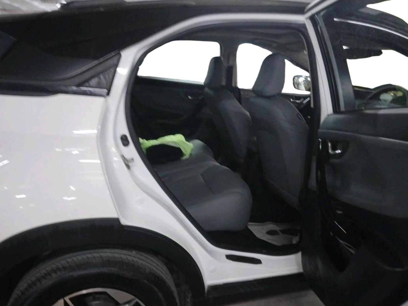 2025 Tata NEXON Fearless Plus (PS) 1.2 Petrol 6MT Dual Tone, Petrol, Manual, 5,479 km, interior