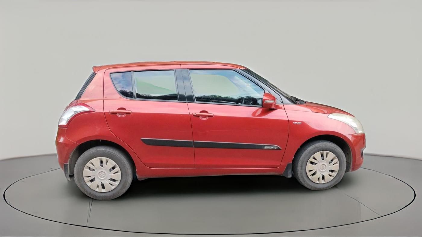 2011 Maruti Swift VXI, Petrol, Manual, 77,549 km, exterior