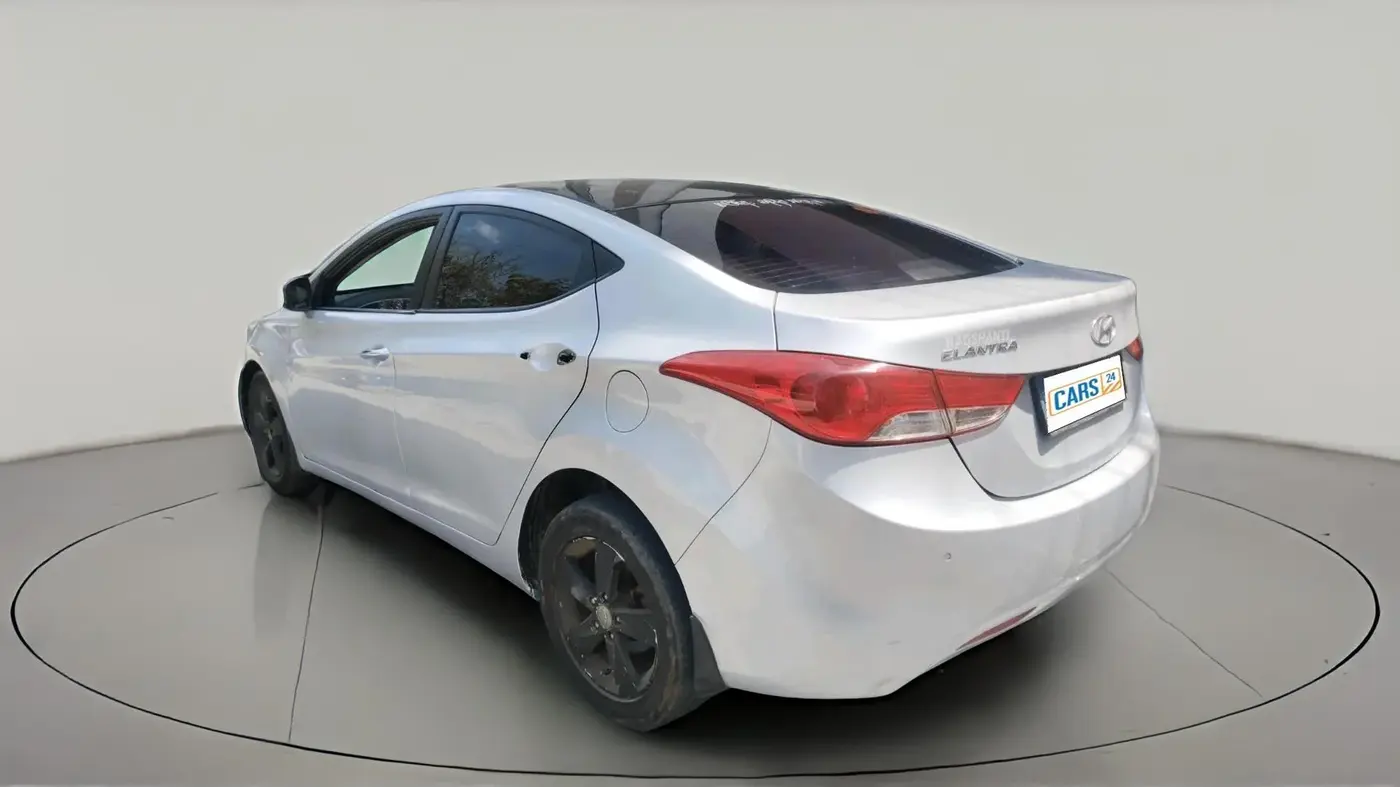 2014 Hyundai New Elantra 1.6 BASE DIESEL, Diesel, Manual, 1,21,129 km, exterior