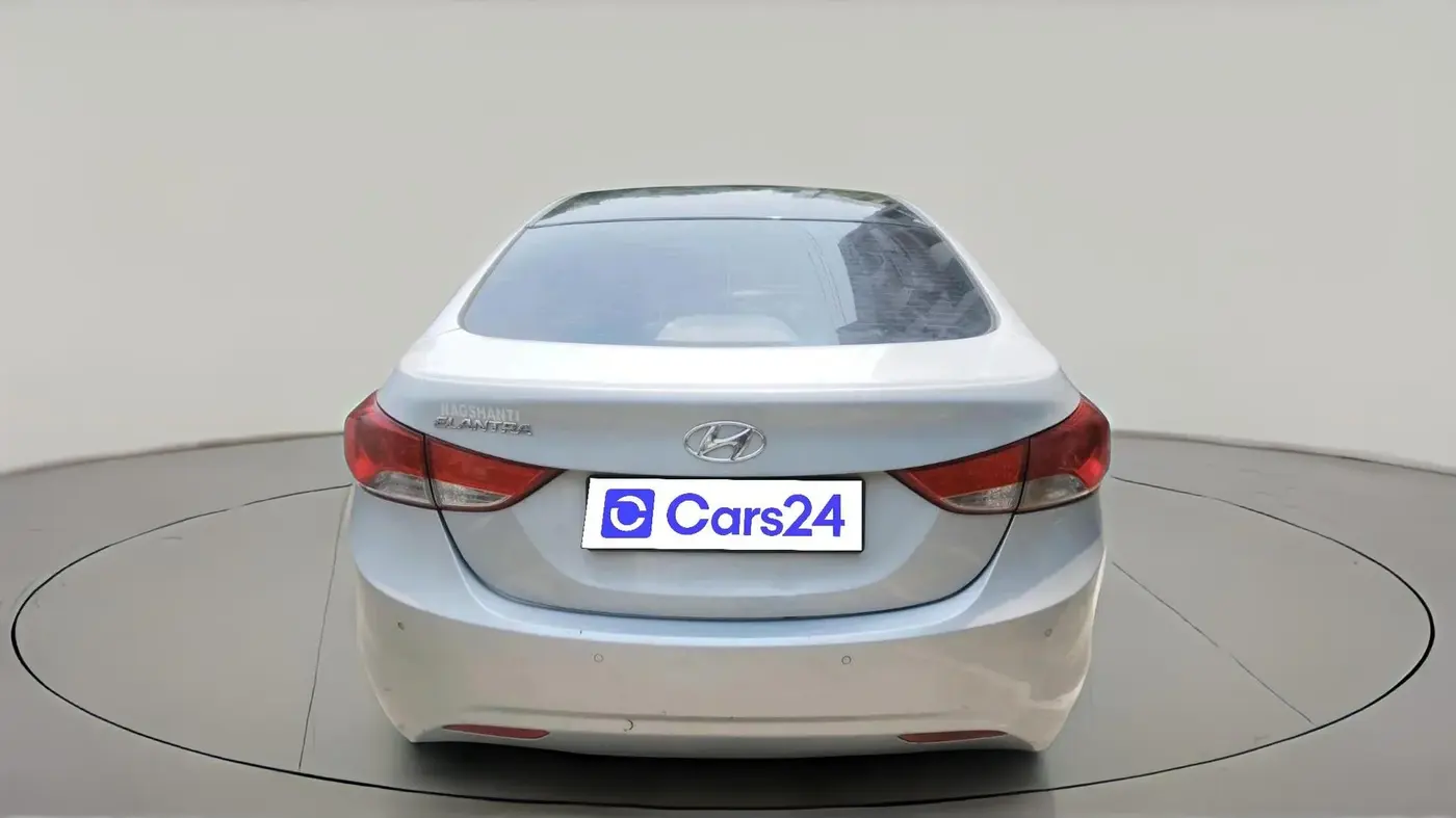 2014 Hyundai New Elantra 1.6 BASE DIESEL, Diesel, Manual, 1,21,129 km, exterior
