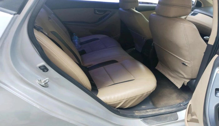 2014 Hyundai New Elantra 1.6 BASE DIESEL, Diesel, Manual, 1,21,129 km, interior