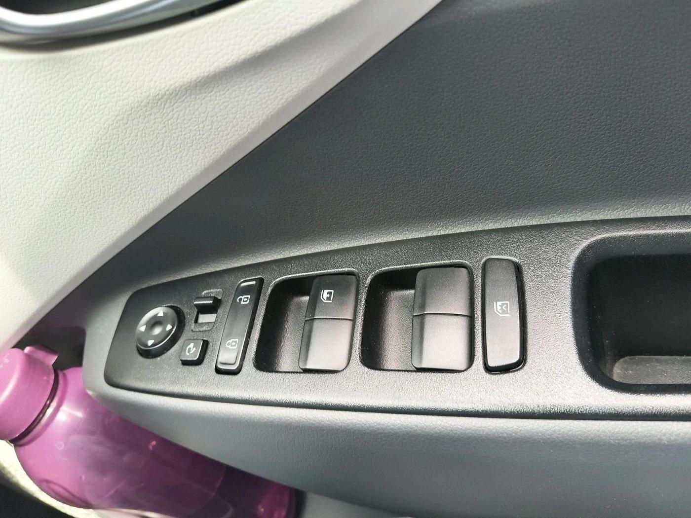 2021 Hyundai AURA SX PLUS 1.2 AMT, Petrol, Automatic, 6,229 km, interior