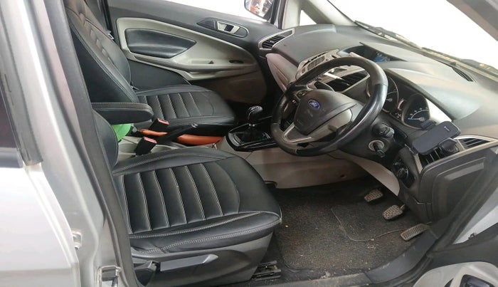 2013 Ford Ecosport TITANIUM 1.5L DIESEL, Diesel, Manual, 1,64,555 km, interior