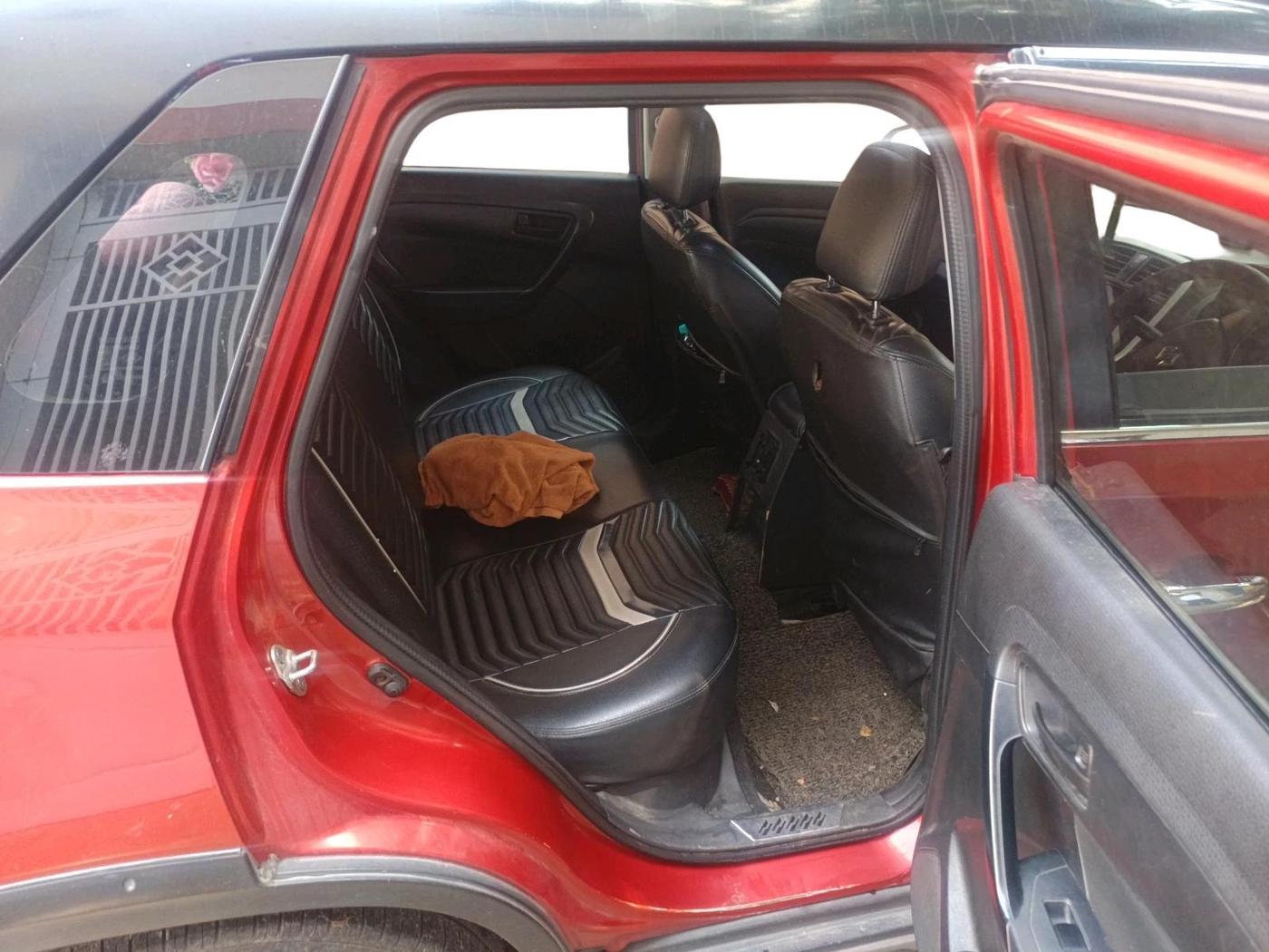 2018 Maruti Vitara Brezza VDI, Diesel, Manual, 96,920 km, interior