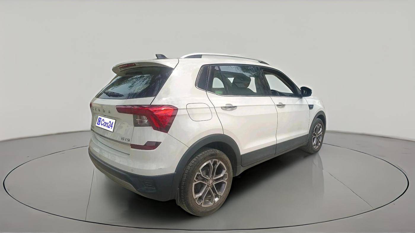 2022 Skoda KUSHAQ STYLE 1.5L TSI MT, Petrol, Manual, 24,000 km, exterior