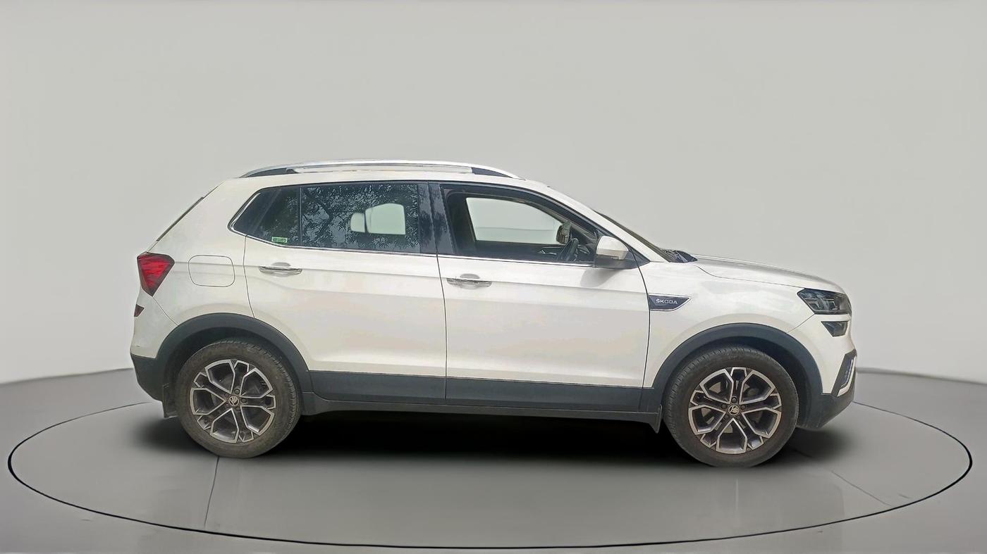2022 Skoda KUSHAQ STYLE 1.5L TSI MT, Petrol, Manual, 24,000 km, exterior