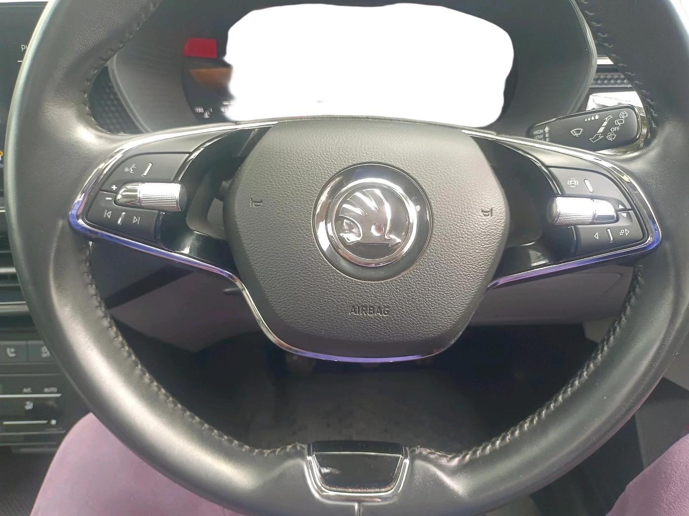 2022 Skoda KUSHAQ STYLE 1.5L TSI MT, Petrol, Manual, 24,000 km, interior