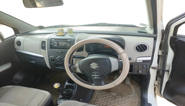 2013 Maruti Wagon R 1.0 LXI, CNG, Manual, 54,199 km, interior