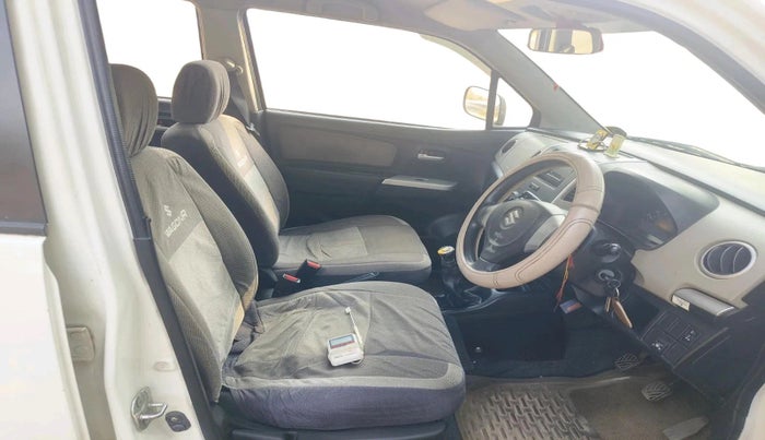 2013 Maruti Wagon R 1.0 LXI, CNG, Manual, 54,199 km, interior