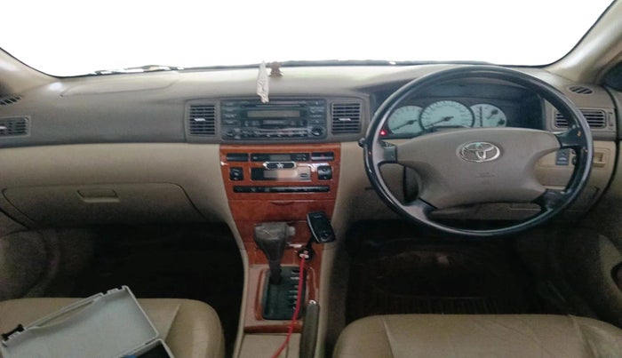 2004 Toyota Corolla H3 G 1.8, Petrol, Automatic, 1,80,657 km, interior
