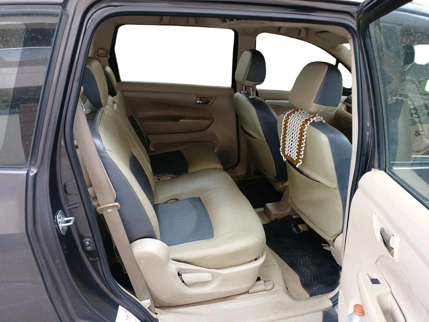 2012 Maruti Ertiga VDI, Diesel, Manual, 1,48,092 km, interior