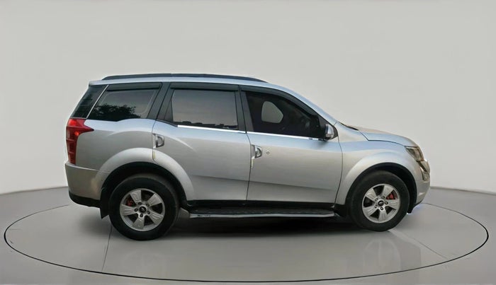 2014 Mahindra XUV500 W8, Diesel, Manual, 1,12,609 km, exterior