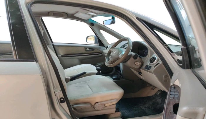 2010 Maruti SX4 ZXI, Petrol, Manual, 1,08,625 km, interior