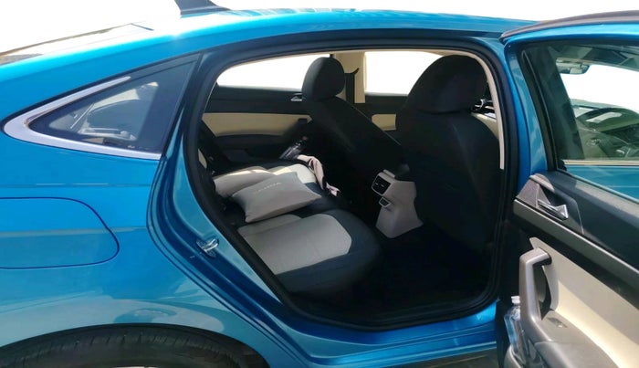 2023 Skoda SLAVIA STYLE 1.0L TSI AT, Petrol, Automatic, 6,045 km, interior