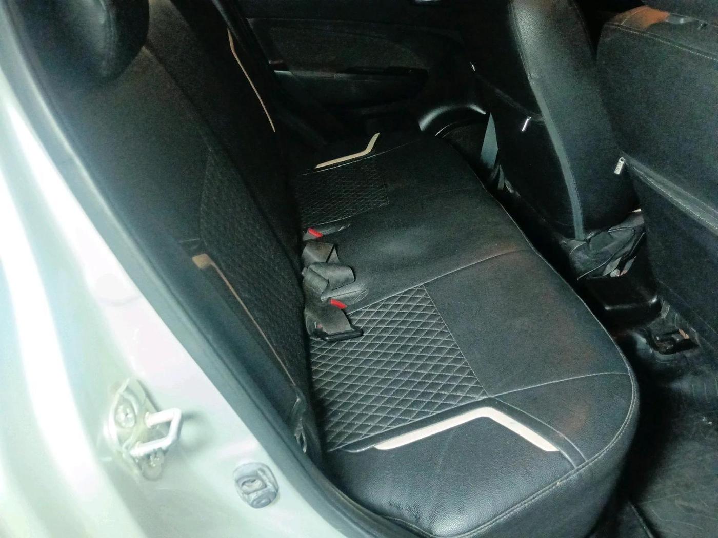 2015 Maruti Swift VXI, Petrol, Manual, 89,589 km, interior